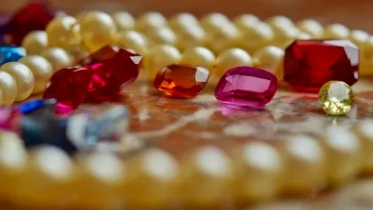 5 Things to Know Before Buying a Gemstone