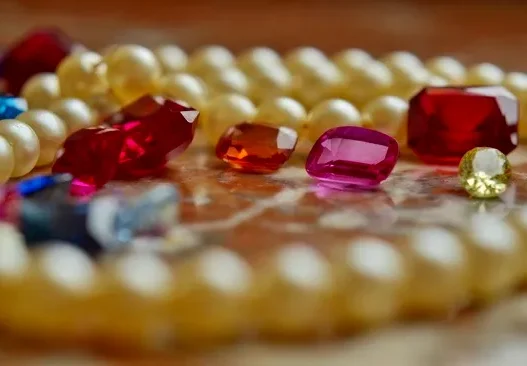 5 Things to Know Before Buying a Gemstone