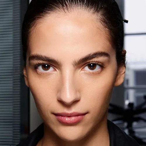 Mature Skin 3 Expert Tips to Choose the Right Collagen Skincare