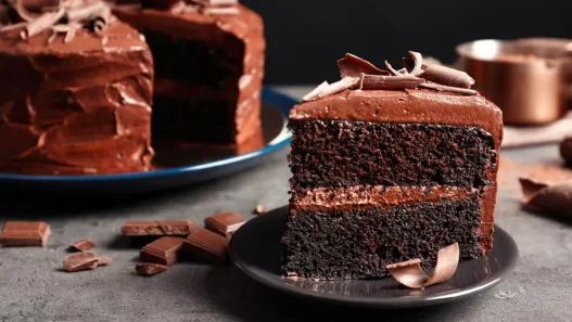 MASTERING THE ART OF BAKING 10 ESSENTIAL TIPS FOR THE PERFECT CAKE
